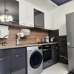 Luxury Td One Bedroom Apartment *