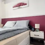 Apartment Luxury Td One Bedroom Sofia