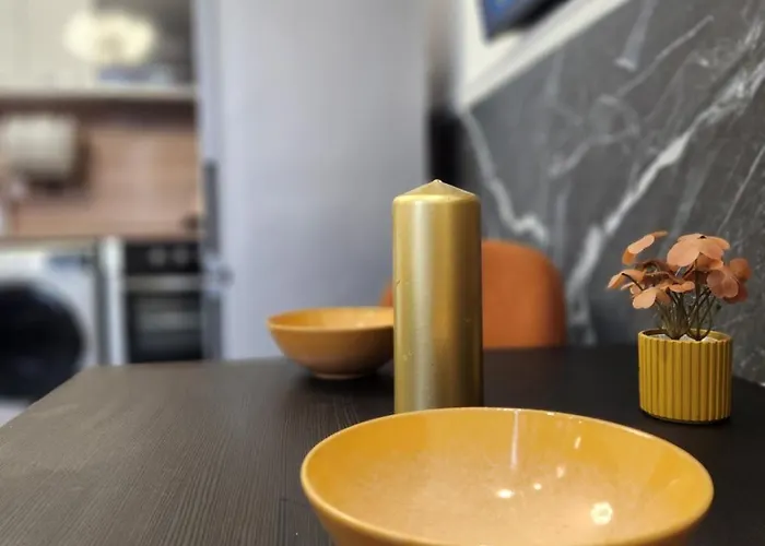 Luxury Td One Bedroom *