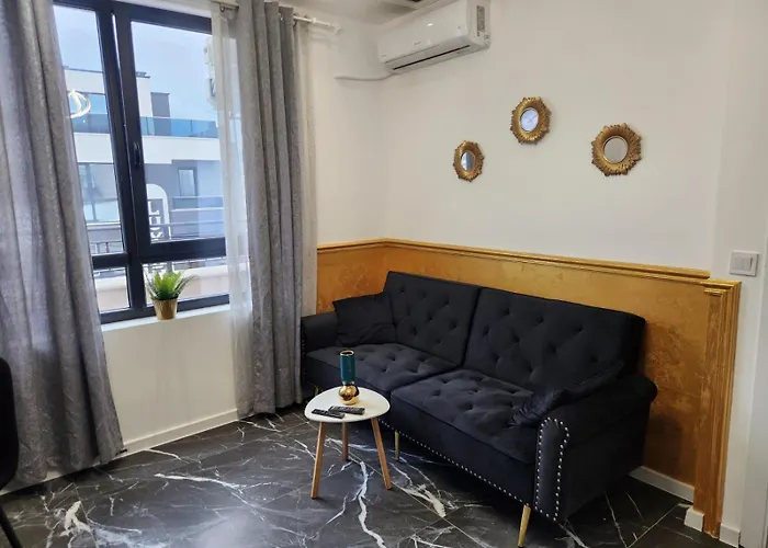 Luxury Td One Bedroom *